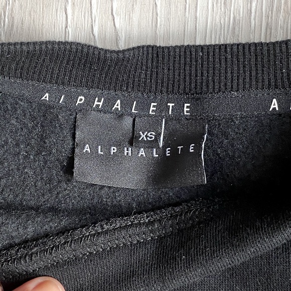 ALPHALETE (NWOT) - Crop Crew Neck Sweater - Black + White - Size XS - Picture 10 of 16